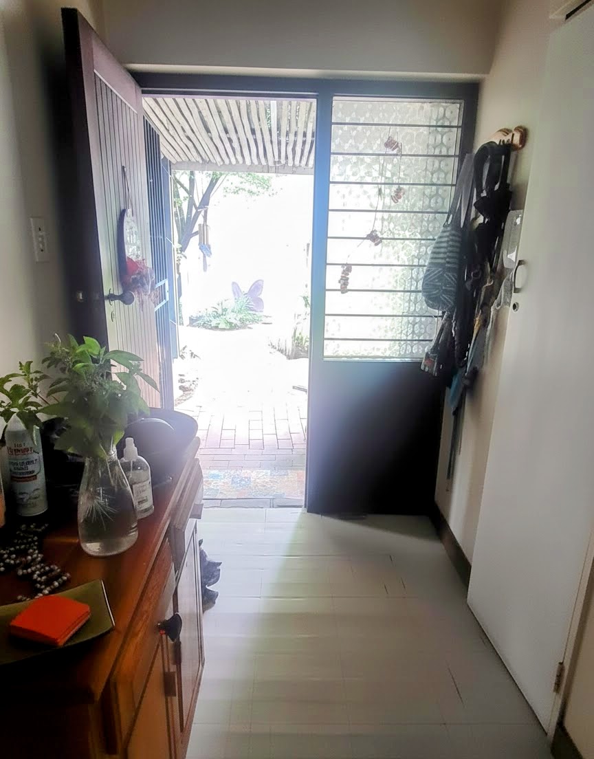 3 Bedroom Home, 3 Self Contained Cottages and 2 Outside Rooms For Sale in Bryanston — image 2