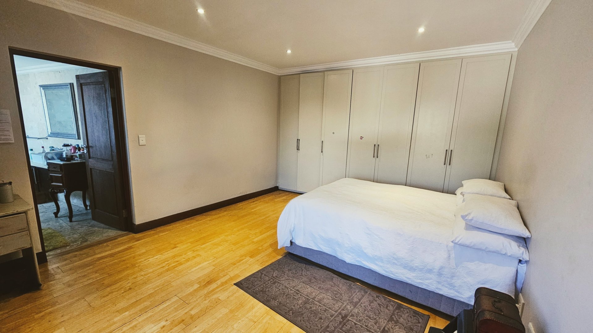 Secure 5 Bedroom Home For Rent In Bryanston East — image 21