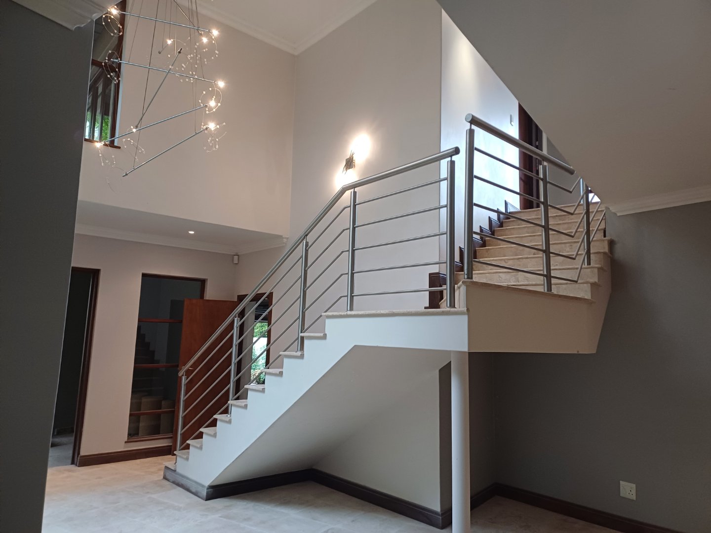 Secure 5 Bedroom Home For Rent In Bryanston East — image 13