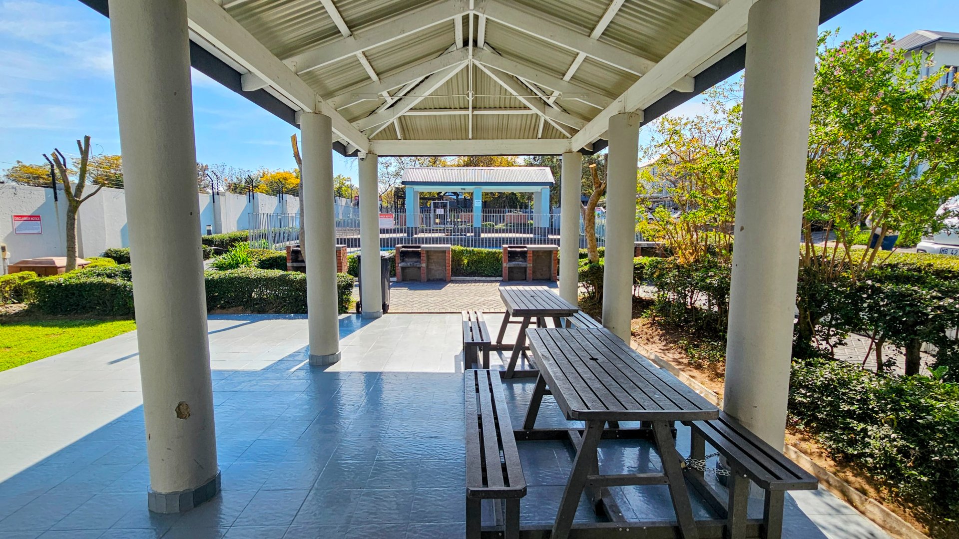 Flawless and secure 3 bedroom 2 bathroom ground floor unit for sale in Birchwood Village — image 22
