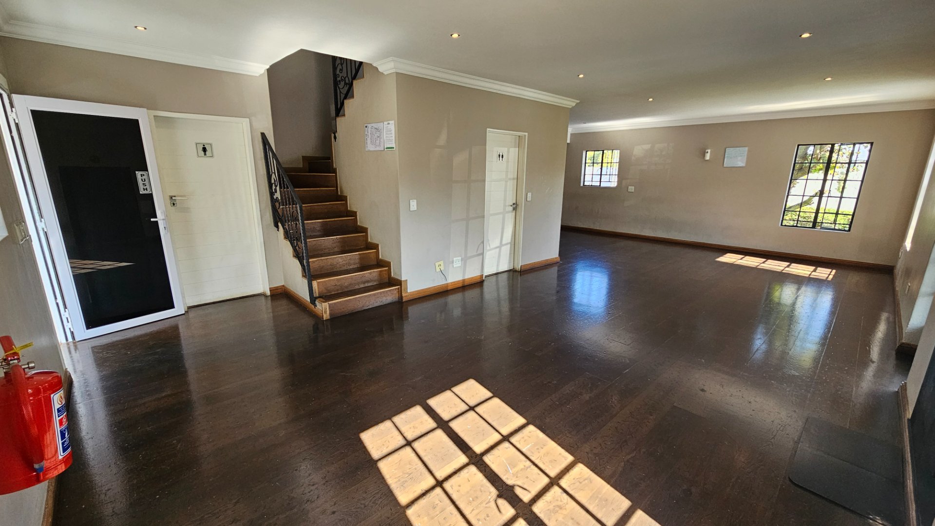 Flawless and secure 3 bedroom 2 bathroom ground floor unit for sale in Birchwood Village — image 28