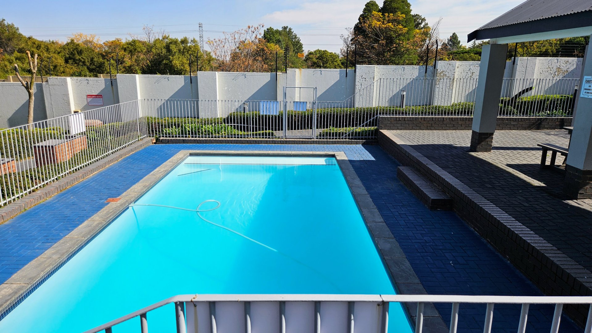 Flawless and secure 3 bedroom 2 bathroom ground floor unit for sale in Birchwood Village — image 21
