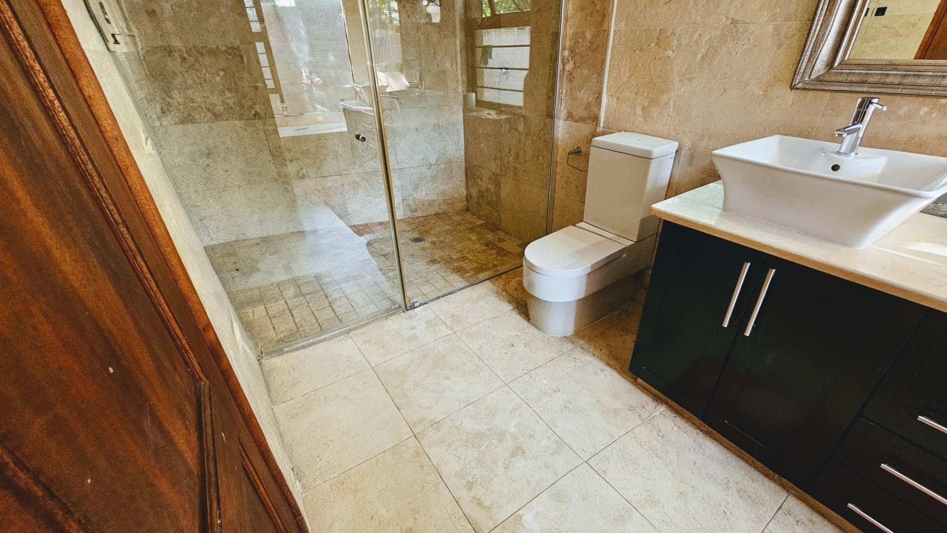 Secure 5 Bedroom Home For Sale In Bryanston East — image 25