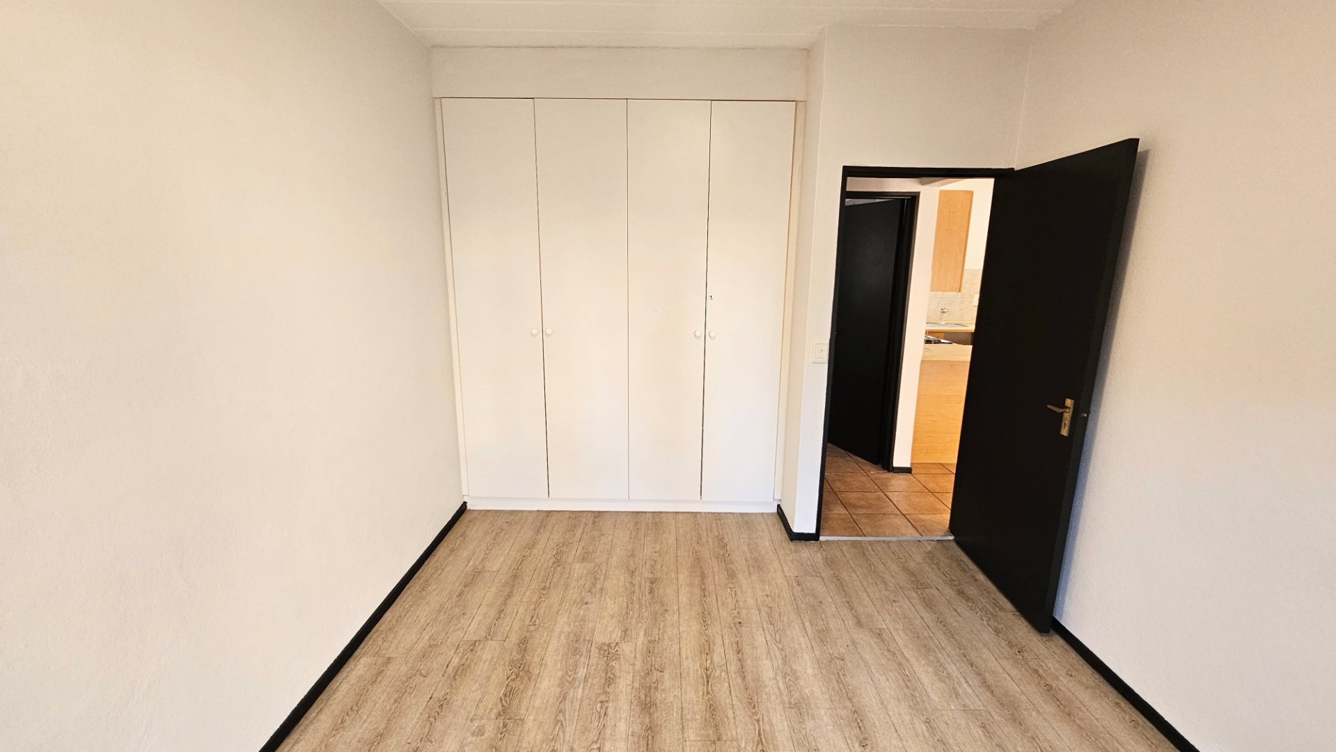 1 Bedroom Ground Floor Garden Unit For Rent in Chobe Sands — image 8