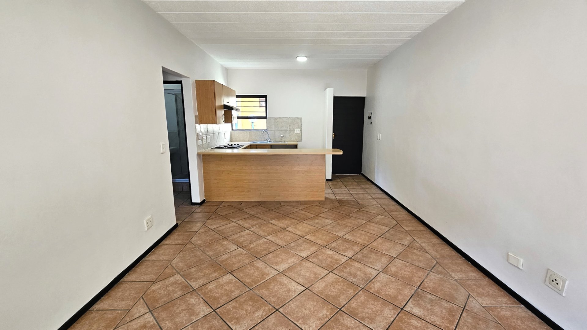 1 Bedroom Ground Floor Garden Unit For Rent in Chobe Sands — image 3