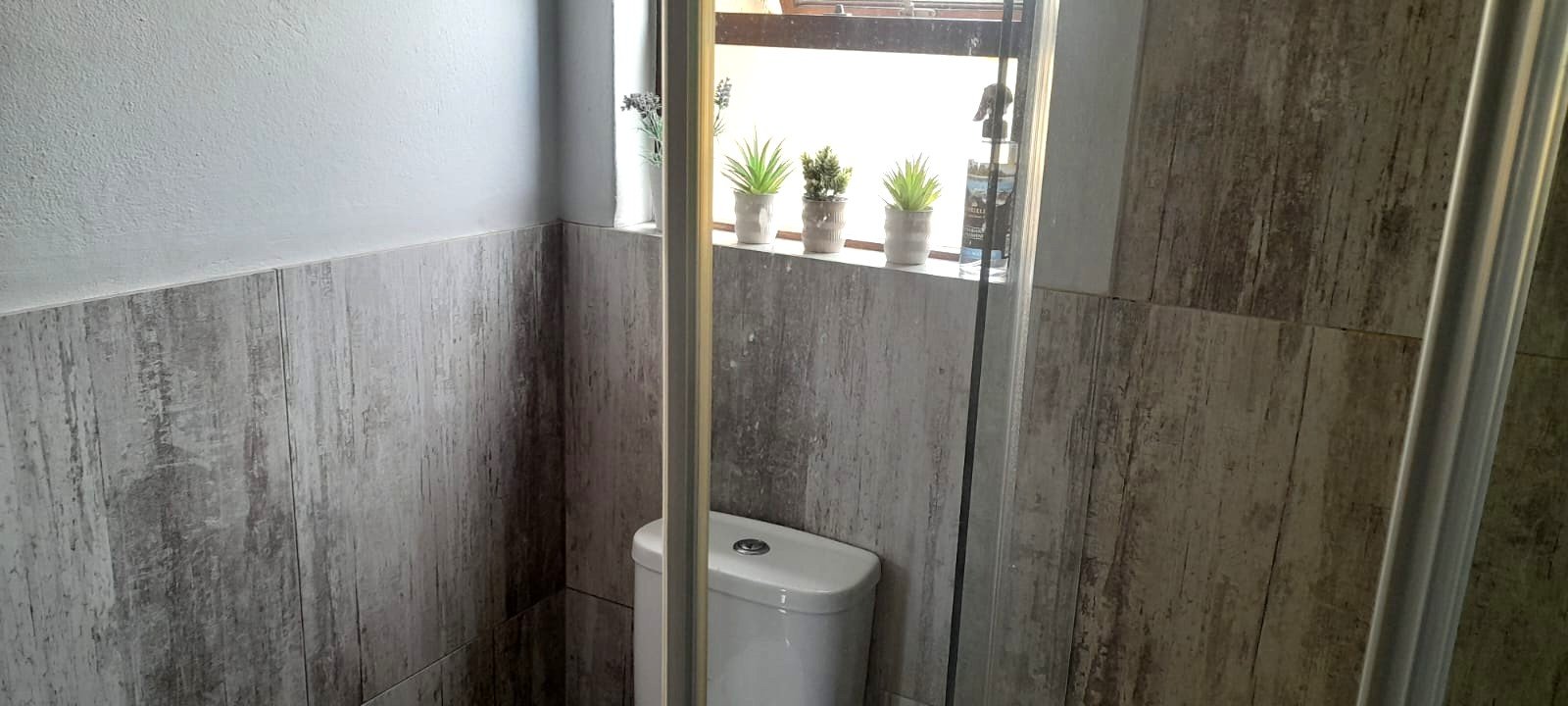 Modern 2 or 3 Bedroom Loft Apartment For Sale In Douglasdale — image 21